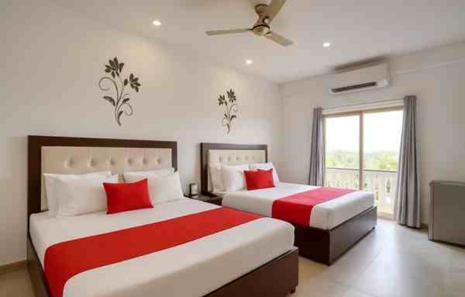 1 Deluxe Room + 1 Quadruple Room in Calangute