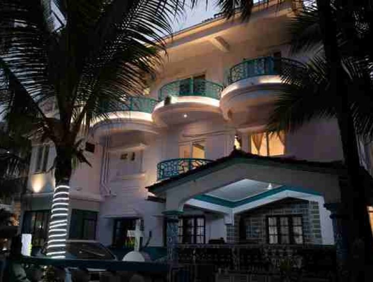 8 Room in Hotel High Tide Waves