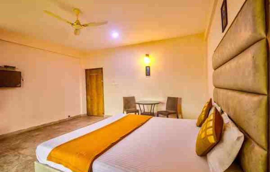 6 Deluxe Room Calangute, North Goa