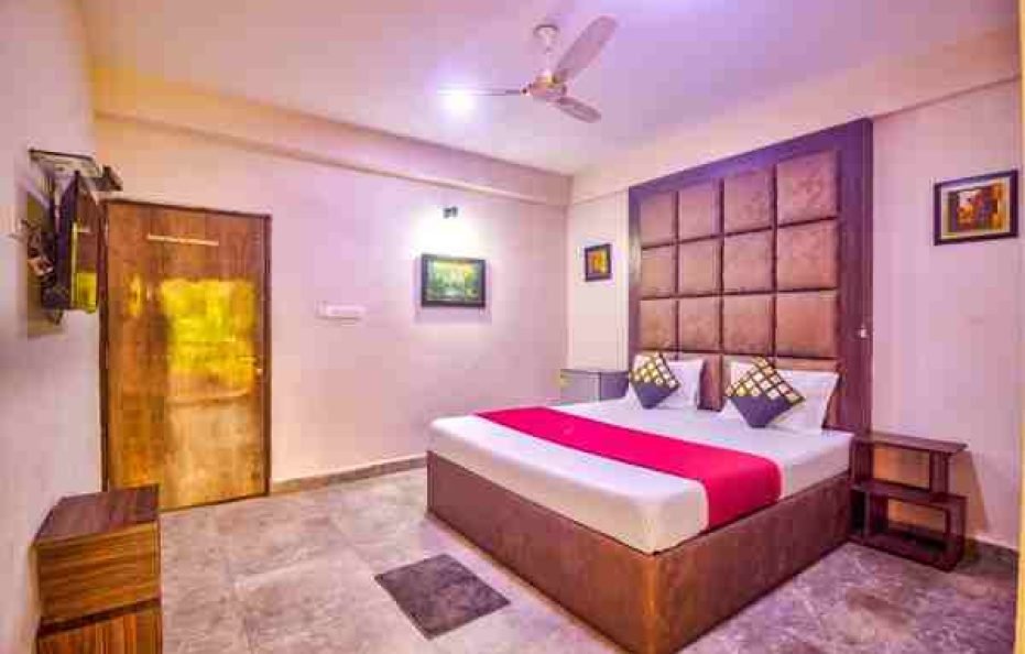6 Deluxe Room Calangute, North Goa