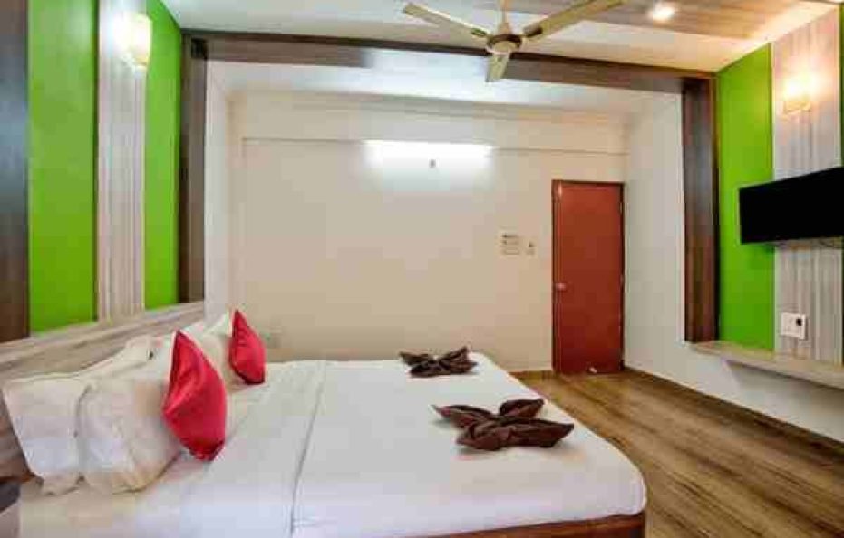 Plaza Room with Swimming Pool at Baga Beach GOA