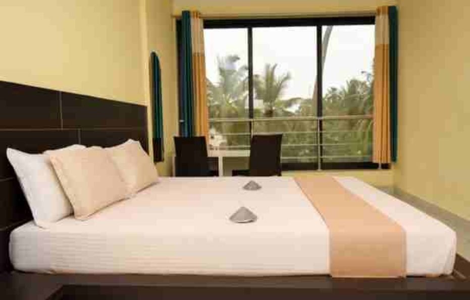 2 Deluxe Room in Swastic Boutique